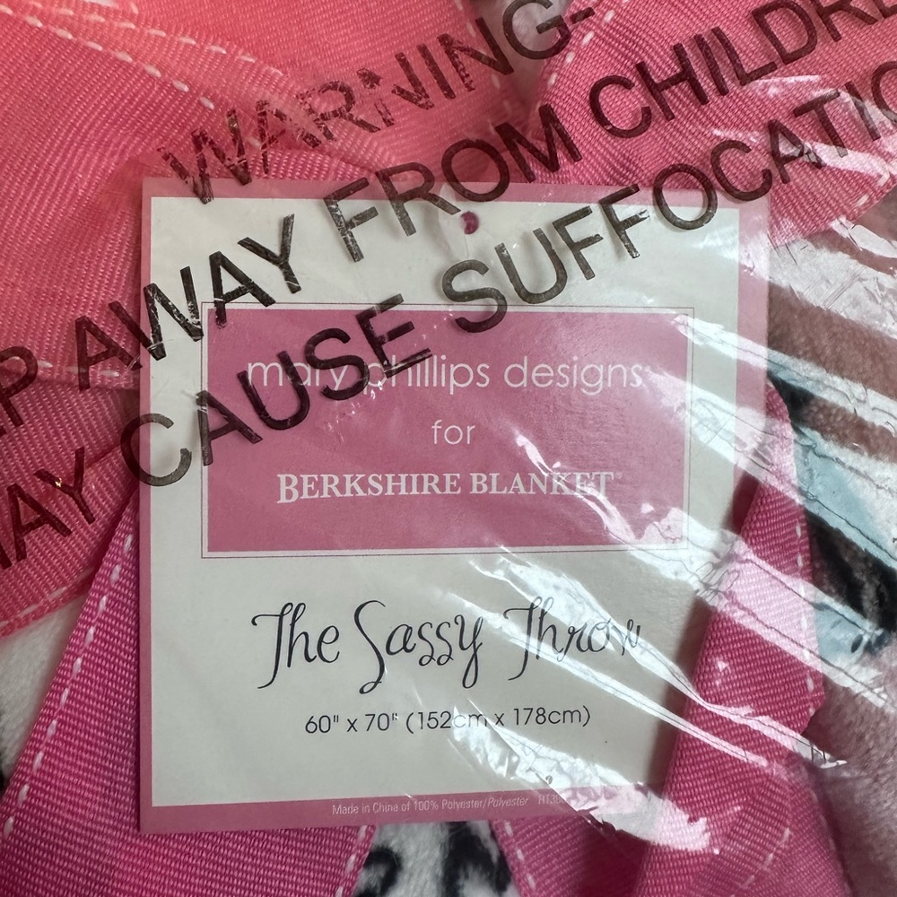 Berkshire Mary Phillips Desgins The Sassy Throw Blanket - Picture 2 of 4